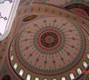 Kuppel der neuen Moschee in Manavgat