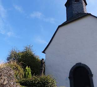 Kapelle vor der Burg