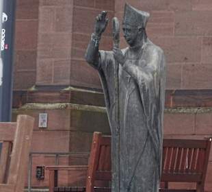 Vor dem Dom St. Peter