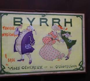 Historische Werbeplakate in der Caves Byrrh