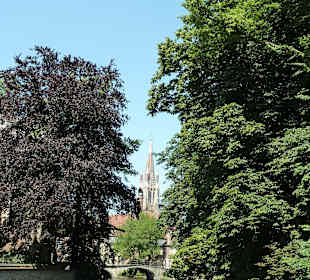 Idyllischer Blick auf die Liebfrauenkirche