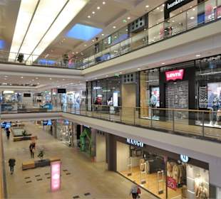 Impressionen aus den Schloss-Arkaden