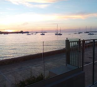 Strand Promenade in Richtung San Antonio