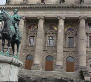 Reiterstandbild Otto I. von Wittelsbach im Hofgart