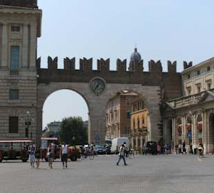 Porta dei Borsari