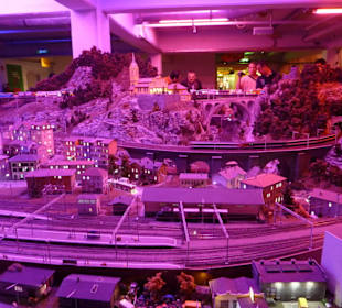 Städtchen bei Nacht