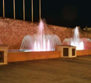Springbrunnen mit Musikbegleitung