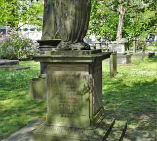 Impressionen vom Gartenfriedhof Hannover