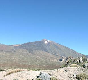 Teide mit Schnee