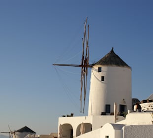 Windmühle in Oia Santorini