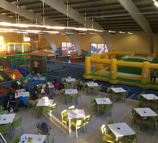 Thikos Indoor Spielplatz