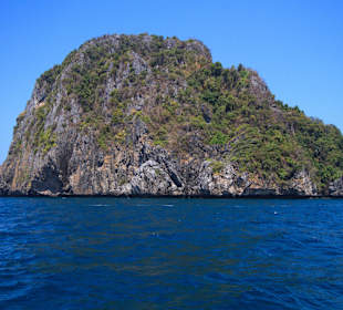 Phi Phi Lee