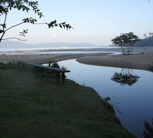 Bacheinlauf am Port Barton Strand