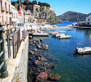 Hafen Lipari
