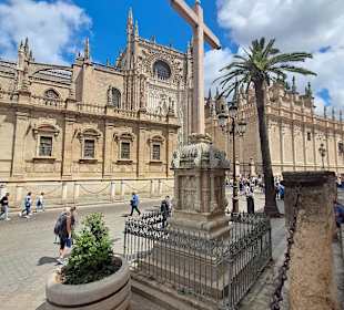 Plaza del Triunfo in Sevilla