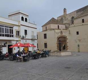Siesta in der Altstadt von Rota
