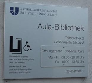 Aula-Bibliothek