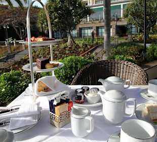 Afternoon Tea im Cliff Bay Hotel