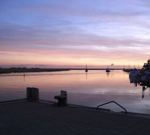 Zingster Hafen am Abend