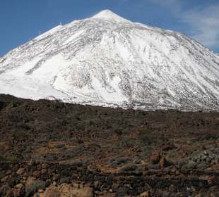 Majestätischer Vulkankegel