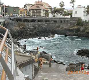 Naturmeerbad an der Promenade