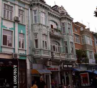 Altes Gebäuse im ZEntrum Varna