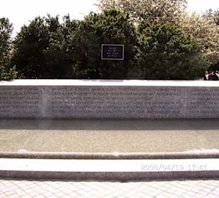 Gedenkmauer Robert Kennedy