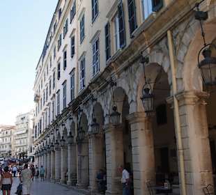 Zauberhaftes Korfu. Hauptflaniermeile