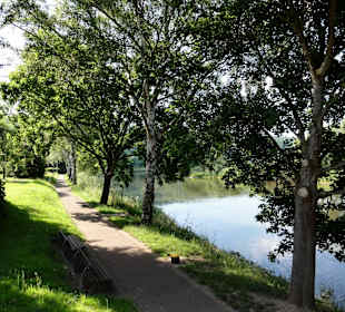 Die Weserpromenade in Gieselwerder