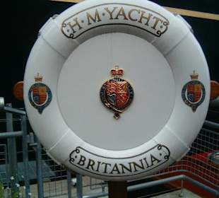 Herb yachtu britannia.