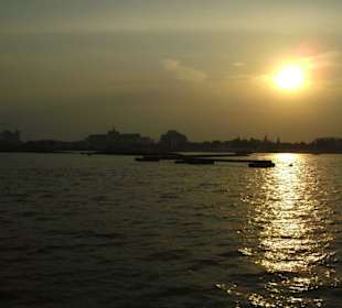 Sonnenuntergang am Tonle Sap Mekong