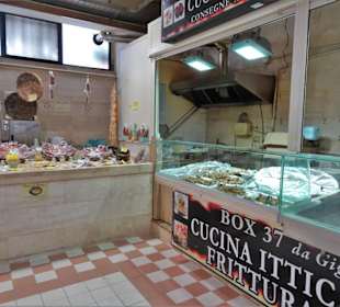 Rundgang durch den Mercato Civico di San Benedetto