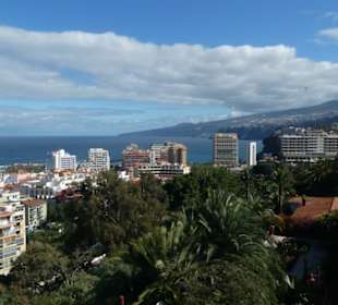 Blick vom Taoro-Park auf Puerto de la Cruz