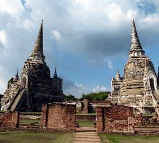 Während der Rundreise im Wat Phra Si Sanphet