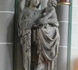 Innenbesichtigung der Stadtkirche von Meiningen