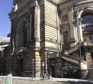 Altstadt - Rund um das Terrassenufer