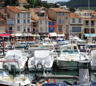 Impressionen aus dem Hafen von Cassis