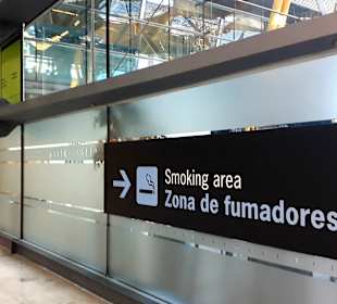 Open Air Raucherbereich T4