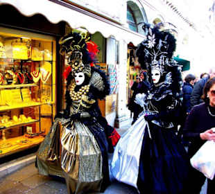Kostüme-Masken-Show Venedig 2011