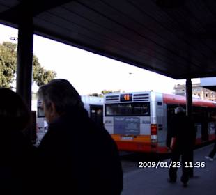Busbahnhof Termini Bus 40 Vatikan