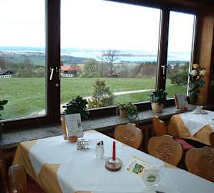 Traumhafte Aussicht auf den Chiemsee
