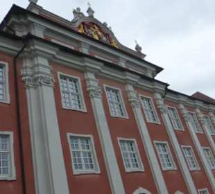 Altstadt: Neues Schloss in der Oberstadt