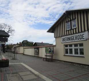  Bahnhof