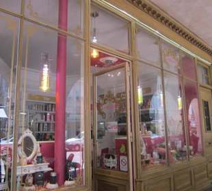 Altstadt Colmar Cafe le Boudoir