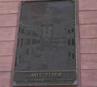 Das Mitteltor Heidelberg