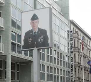 Check Point von Ost nach West
