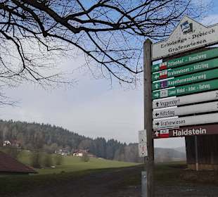 Gut ausgeschilderte Wanderwege