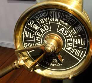 Alter Maschinentelegraph