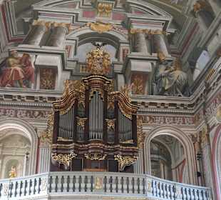 Orgel und Deckenbemalung Kirche St. Mauritius