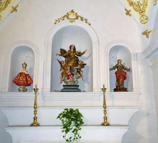 Rundgang durch die Kirche San Giacomo Maggiore